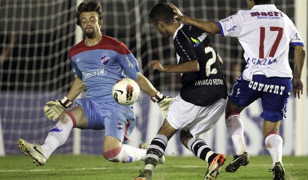 Vasco perde na estreia da Libertadores