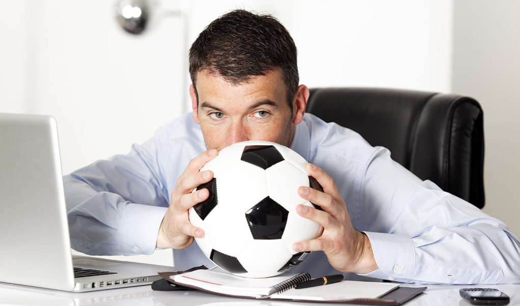 Empresas se preparam para seu gol de placa