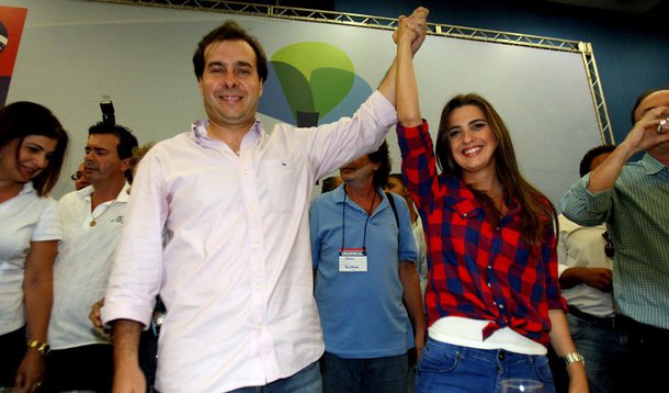 Clarissa Garotinho e Rodrigo Maia, o novo casal da política