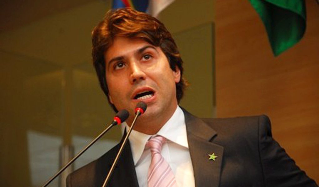 E ele correu de novo...