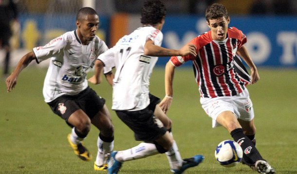 Justiça decide a favor do São Paulo no caso Oscar