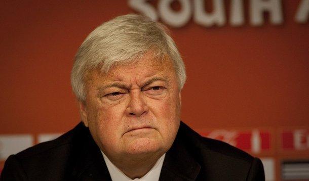 Ricardo Teixeira recebeu R$ 705 mil de presidente do Barcelona