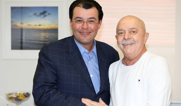 “A Dilma está certa. Essa é a boa luta”, diz Lula