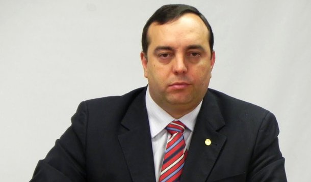 Francischini quer relatar CPI do Cachoeira