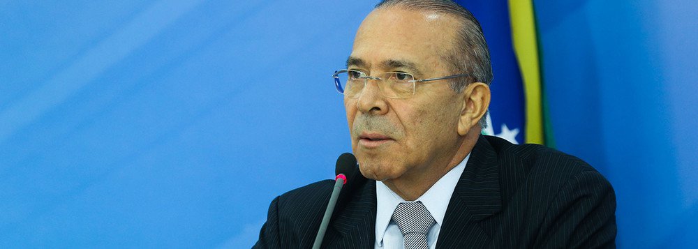 Brasília - O ministro chefe da Casa Civil, Eliseu Padilha fala sobre a reunião de Obras Inacabadas (Valter Campanato/Agência Brasil)