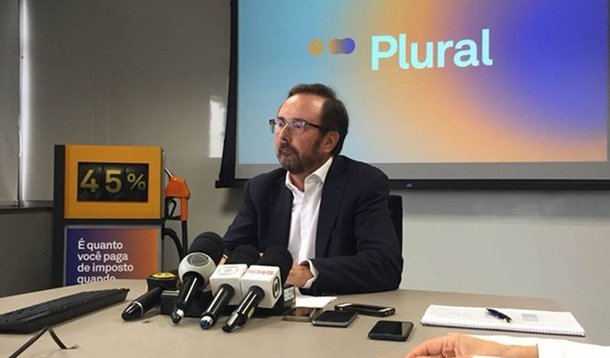 Presidente da Plural, associação que reúne as empresas distribuidoras de combustíveis, Leonardo Gadotti, comparou o Brasil pós-golpe, governado por Michel Temer, à Venezuela; "A Venezuela começou assim, mandando força policial", disse Gadotti, sobre a ameaça do governo de controlar os preços do diesel