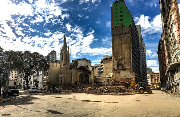 São Paulo 16/05/2018 Restos dos escombros do predio que desabou após incendio no Largo do Paissandu. Foto Paulo Pinto/FotosPUblicas