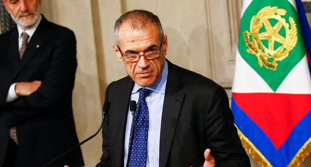 As eleições de março na Itália foram seguidas por meses de negociações, que terminaram com a decisão do presidente do país de bloquear a vontade das pessoas e escolher um ex-diretor do Fundo Monetário Internacional (FMI) como o novo primeiro-ministro interino