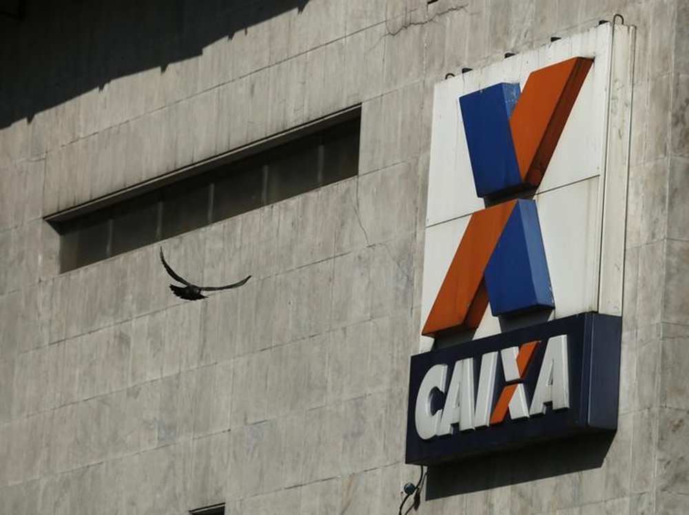 Agência da Caixa Econômica Federal no centro do Rio de Janeiro, Brasil 20/08/2014 REUTERS/Pilar Olivares