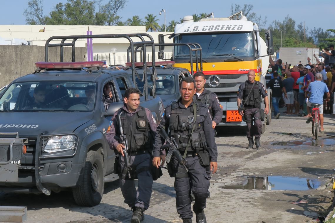 Os comboios foram usados para garantir o abastecimento de empresas de ônibus, aeroportos, órgãos de saúde e de segurança pública; Central de Escoltas da Secretaria de Segurança já fez 204 ações com a participação das polícias Militar, Rodoviária Federal, Força Nacional e Forças Armadas