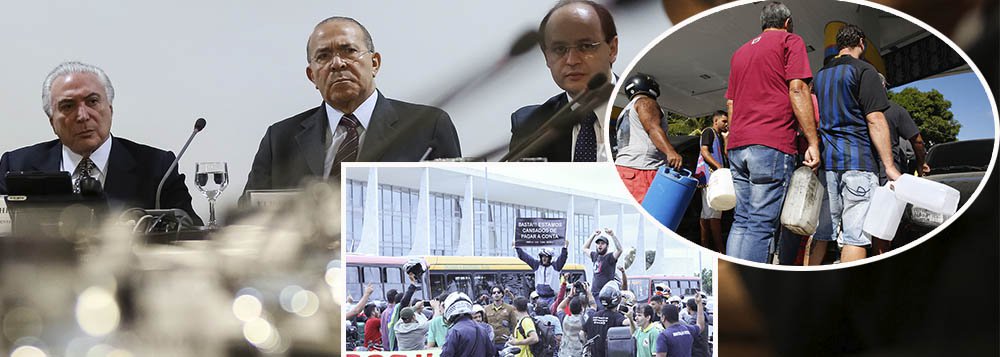 "Diante de uma crise que já era esperada, o governo golpista optou por defender os interesses dos grandes grupos que se beneficiam das importações de combustíveis, demonstrando mais uma vez a quem serviu o golpe do impeachment", critica a presidente do PT, senadora Gleisi Hoffmann, sobre o caos que tomou conta do País com a política de Michel Temer e Pedro Parente para a Petrobras; "Nenhuma solução para o Brasil está fora da democracia, da realização de eleições livres e diretas, de um governo que esteja legitimado pelo voto popular"