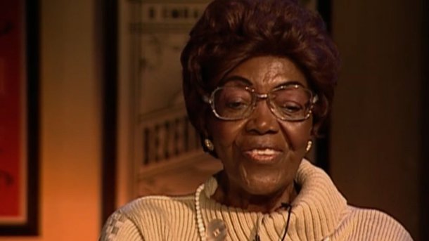 Em meio a mais uma polêmica racial - agora envolvendo a escolha da atriz que interpretará dona Ivone Lara, no musical em sua homenagem - se propôs um novo debate sobre a temática racial