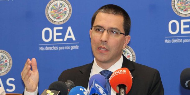 A Organização dos Estados Americanos (OEA) se propôs eliminar o bolivarianismo", denunciou nesta quarta-feira (6), o chanceler venezuelano, Jorge Arreaza