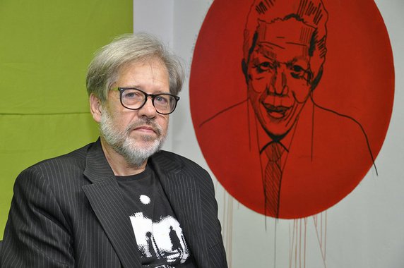 "Deveria ser uma prioridade da esquerda entender como, após 14 anos no poder, um governo trabalhista foi tão facilmente apeado do poder através de uma bem planejada “primavera” que prometia purificar o País de todas as mazelas da corrupção e do bolivarianismo", diz Wilson Ferreira, no blog Cinegnose