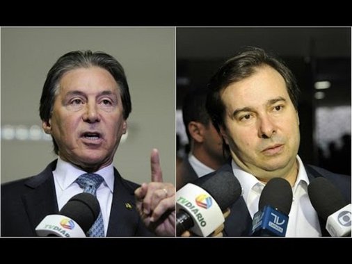 Principais articuladores do golpe que levou o Brasil à instabilidade política e a uma das piores crises econômicas dos últimos tempos, os presidentes do Senado, Eunício Oliveira e da Câmara Federal, Rodrigo Maia, querem agora reunir deputados e senadores para debater os sucessivos aumentos dos preços dos combustíveis. Em nota, o presidente do Senado comunicou que será convocada uma comissão geral discutir saídas para o aumento do preço dos combustíveis que "no nível em que se encontra, impacta negativamente o dia a dia dos brasileiros"