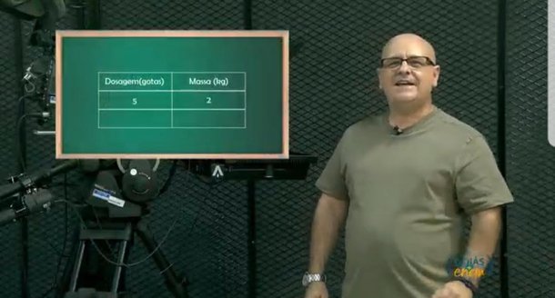 Parceira do programa Goiás Enem, a Televisão Brasil Central (TBC) transmite todos os domingos às 10h30 o programa Goiás + Enem na TV; as edições do programa, com duração de meia hora, ensinam e dão dicas importantes para os alunos que farão o Exame Nacional do Ensino Médio 2018 (Enem); neste domingo (13), os alunos puderam aprender lições importantes de língua portuguesa, física e matemática; os professores Sarah Ramiro, Caçu e Marcão ensinaram assuntos recorrentes na provas e responderam questões de provas anteriores