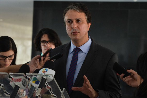 Brasília - O governador do Ceará, Camilo Santana fala à imprensa após encontro com a presidenta Dilma Rousseff no Palácio do Planalto (José Cruz/Agência Brasil)