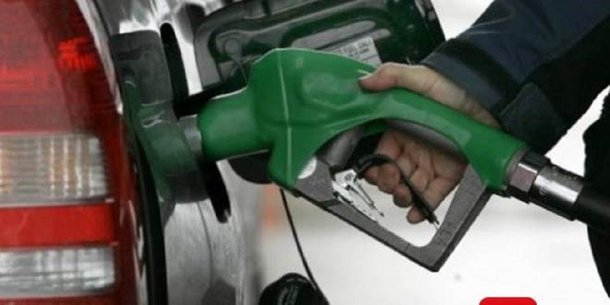 A Petrobras anunciou hoje(18), que elevará os preços do diesel em 0,80 por cento e os da gasolina em 1,34 por cento nas refinarias a partir de sábado, dia 19. O Ceará que já tem a 3ª gasolina mais cara do Brasil, vai ter de arcar com mais uma consequência do golpe que causou a pior crise econômica dos últimos tempos, no Brasil