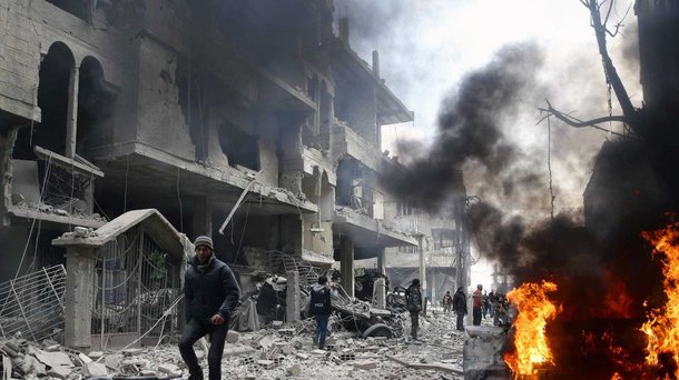 A morte de 60 manifestantes em um único dia mostra toda a tragédia da questão palestina e da incapacidade dos atores responsáveis pela atual situação, de encontrarem uma solução pacífica