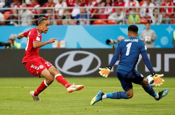 Yussuf Poulsen se redimiu ao marcar o único gol da partida contra o Peru após cometer um pênalti no primeiro tempo, e a Dinamarca conseguiu uma vitória crucial por 1 x 0 no Grupo C para começar sua campanha na Copa do Mundo neste sábado na Mordovia Arena