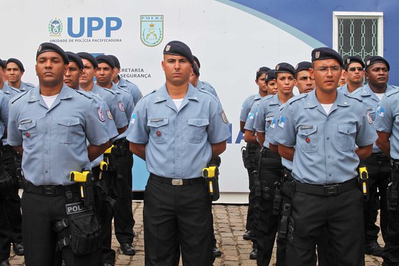 02/12/2013 - Instalação das Unidades de Polícia Pacificadora do Lins e Camarista Méier. Foto Marcelo Horn