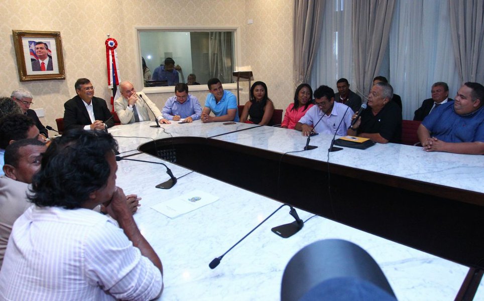 Os novos investimentos vão beneficiar quase 250 mil habitantes de 40 bairros; desde 2015 o governo aumentou as ações na saúde, educação, infraestrutura e educação com a reabertura da Maternidade Nossa Senhora da Penha, a instalação do da primeira escola de tempo integral e profissionalizante da área, e a transferência do 1º Batalhão de Polícia Militar do Outeiro da Cruz para a Vila Embratel (Foto: Voney Malta) Os novos investimentos vão beneficiar quase 250 mil habitantes de 40 bairros; desde 2015 o governo aumentou as ações na saúde, educação, infraestrutura e educação com a reabertura da Maternidade Nossa Senhora da Penha, a instalação do da primeira escola de tempo integral e profissionalizante da área, e a transferência do 1º Batalhão de Polícia Militar do Outeiro da Cruz para a Vila Embratel