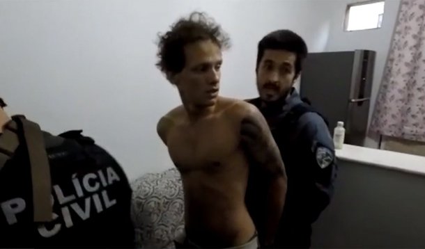 Policiais da Delegacia de Roubos e Furtos (DRF) prenderam Rodrigo Correia Martins de Piedade, suspeito de explodir várias agências bancárias com o objetivo de furtar dinheiro de caixas eletrônicos no Rio de Janeiro; ele também é apontado como um dos líderes da quadrilha; outros suspeitos de integrar o grupo criminoso foram identificados