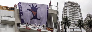 Integrantes do Movimento dos Trabalhadores Sem Teto (MTST) e da frente Povo Sem Medo ocuparam nesta segunda-feira, 16, o triplex do edifício Solaris, no Guarujá, pelo qual o ex-presidente Lula foi condenado e cumpre pena, sem provas, na superintendência da Polícia Federal em Curitiba; "Se é do Lula, o povo poderá ficar. Se não é, por que então ele está preso?", questionou o líder do MTST e presidenciável do PSOL, Guilherme Boulos; segundo Josué Rocha, coordenador do MTST que se encontra dentro do imóvel, a ocupação ocorreu sem problemas às 8h30 da manhã; “Nosso objetivo é denunciar a farsa do processo que envolve o presidente Lula, que está preso há uma semana injustamente”