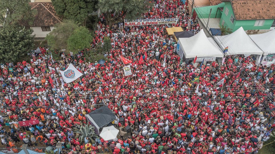 curitiba primeiro de maio