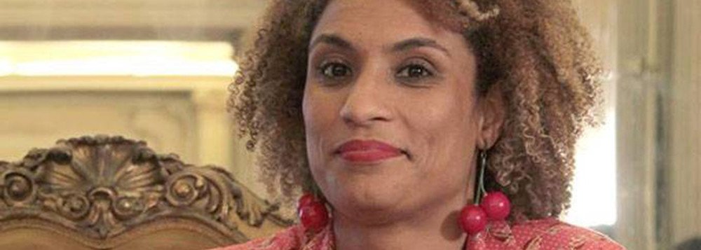 A investigação da Delegacia de Homicídios(DH) apura se a vereadora do PSOL Marielle Franco, assassinada há três meses, era alvo de uma escuta telefônica dentro do gabinete na Câmara de Vereadores; a morte de Marielle pode ter sido planejada há pelo menos um ano