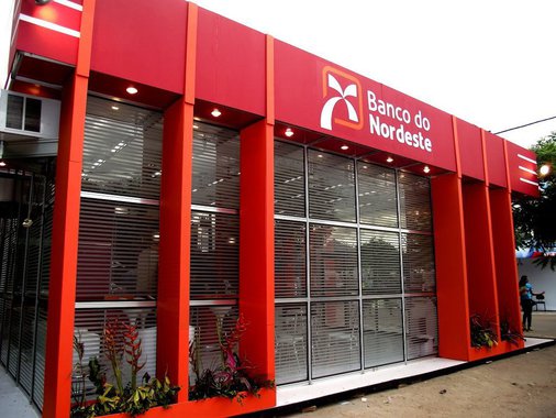 Através da empresa Desenvolve, o governo de Alagoas vai firmar um acordo de cooperação com o Banco do Nordeste (BNB) para investimento de R$ 5 milhões nas iniciativas de empreendedorismo local; ideia é fomentar e apoiar o agricultor rural e o microempreendedor através de linhas de crédito