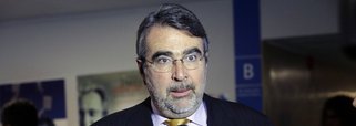 O deputado federal Henrique Fontana (PT-RS) voltou a criticar a política econômica entreguista do governo Michel Temer, ao dizer que "a privatização da Eletrobras vai gerar aumento da conta da luz! A experiência mundial comprova essa afirmação"