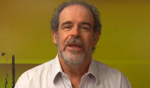 O engenheiro Paulo Cesar Ribeiro explica que o Brasil está prestes a ser roubado em meio trilhão de reais por conta do projeto de lei 8939/2017, do deputado José Carlos Aleluia (DEM); só o Rio de Janeiro poderá perder R$ 80 bilhões; ele alerta que o projeto não pode ser aprovado; assista