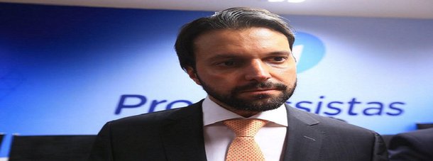 Nenhum outro partido ganhou musculatura em Goiás na recém-fechada janela partidária quanto o PP, presidido pelo ministro das Cidades, Alexandre Baldy; legenda é vista no meio político como elemento que pode desequilibrar a eleição para governador e é alvo de intensa disputa por parte de José Eliton (PSDB) e de Daniel Vilela (MDB); partido ganhou a adesão de um deputado federal - Heuler Cruvinel - e se transformou na maior bancada goiana no Congresso Nacional, com quatro parlamentares