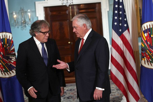 Enquanto que os americanos do norte buscaram sequestrar o continente com o título 'Estados Unidos da América', os latino-americanos cunharam o termo para defender a ideia de unidade regional frente intensão ainda contemporânea de dominação nortista