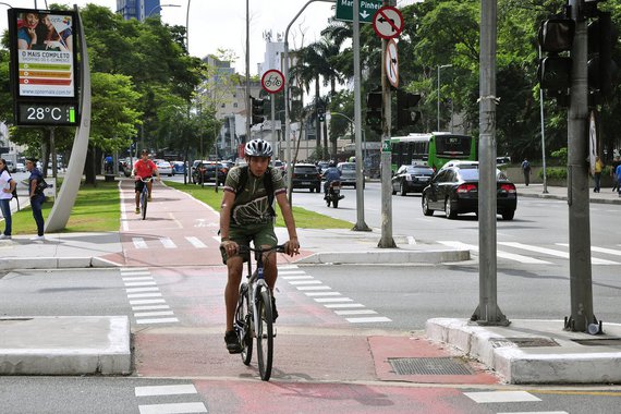 O número de mortes de ciclistas em acidentes de trânsito aumentou 17,8% no estado de São Paulo no primeiro trimestre deste ano, em relação ao mesmo período de 2017, passando de 73 para 86 ocorrências; dados são do Infosiga SP, sistema do governo estadual de São Paulo que divulga dados de acidentes de trânsito