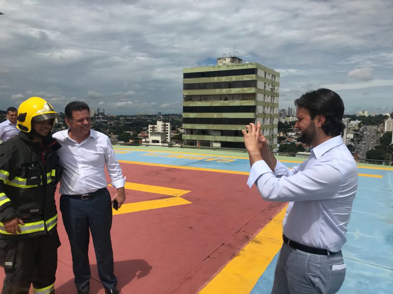 Entre novembro de 2017 e março de 2018. o então governador Marconi Perillo (PSDB) contou com um aliado valioso no governo federal: o ministro das Cidades, Alexandre Baldy; em seu último dia como chefe do poder Executivo estadual, Marconi fez elogios generosos a Baldy: “Ele foi o homem que nos ajudou em todos os momentos, em todas as nossas necessidades”; “Queria agradecer Alexandre Baldy, que neste período como ministro não foi só ministro das Cidades, não. Foi também o presidente da Caixa Econômica, o ministro da Integração, o ministro da Saúde, o ministro da Agricultura, o ministro da Educação”, afirmou Marconi