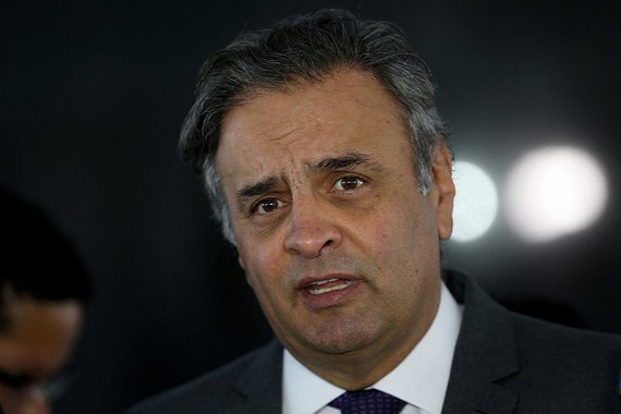 Brasília - Senador Aécio Neves fala à imprensa após audiência com o presidente Michel Temer no Palácio do Planalto (Wilson Dias/Agência Brasil)