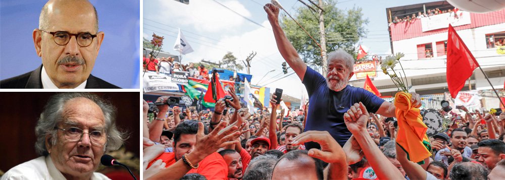 O egípcio Mohamed El-Baradei, que em 2005 recebeu o Prêmio Nobel da Paz em nome da Agência Internacional de Agência Atômica, aderiu à campanha para que o ex-presidente Lula, preso político no Brasil, receba o prêmio Nobel da Paz, em 2018; a campanha foi lançada pelo argentino Adolfo Perez Esquivel, Nobel da Paz em 1980, e aponta que Lula, em cujos governos 36 milhões de brasileiros saíram da miséria, é uma das pessoas que mais combateram a fome e as injustiças no mundo; convidado pelo ex-chanceler Celso Amorim a aderir à campanha, El-Baradei autorizou que nome fosse divulgado; até agora, mais de 210 mil pessoas já assinaram o abaixo-assinado