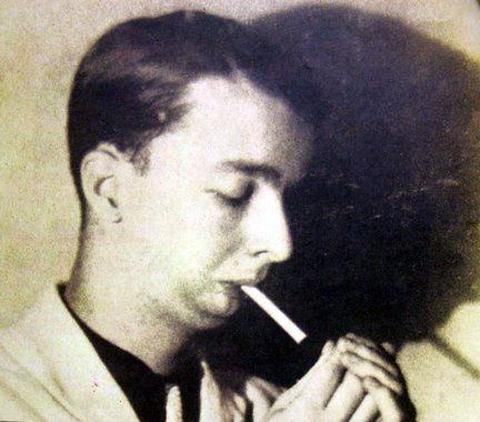 "Noel é elemento central não apenas na compreensão da música popular brasileira, mas ele figura no panteão máximo de toda a cultura brasileira. Suas letras são mais valiosas para a compreensão do país e do Rio de Janeiro da década de 30 que a maioria dos tratados sociológicos que possam ter almejado essa tarefa. Essa é a força descomunal da arte: ela supera a ciência como fonte narrativa e de referência", diz Gustavo Conde, que dedicou o quarto pocket show da resistência democrática ao poeta da Vila