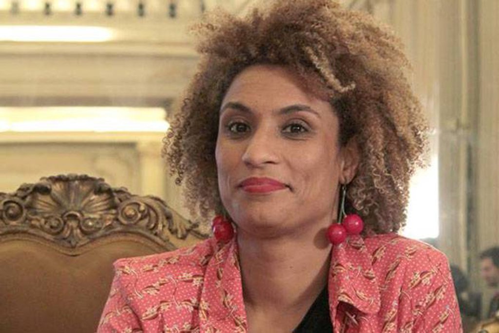 O MP-RJ obteve liminar que assegura total autonomia para investigar os homicídios da vereadora Marielle Franco (PSOL) e do motorista Anderson Gomes; a decisão, do Conselho Nacional do Ministério Público (CNMP), determina ainda que o Ministério Público Federal (MPF) se abstenha de exercer atividades relacionadas ao caso