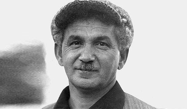 Depois de ter escrito sobre o inicio do Sionismo Socialista e alguns de seus precursores, é preciso contar um pouco da vida e da obra de Berl Katznelson, um dos fundadores intelectuais do Sionismo Socialista, que instrumentou o estabelecimento do moderno Estado de Israel