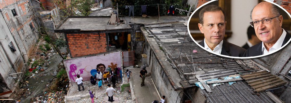 Maior polo de riqueza e pode econômico do país, a região metropolitana de São Paulo, que concentra 39 municípios, tem 700.193 pessoas vivendo na pobreza extrema; esse número é 35% maior do que era em 2016. A LCA Consultores fez o levantamento com base no IBGE (Instituto Brasileiro de Geografia e Estatística) e mostra que são 180 mil pessoas a mais; a metodologia adotou a linha de corte do Banco Mundial, que considera em situação de pobreza extrema quem tem US$ 1,90 de renda domiciliar per capita por dia, corrigida pela paridade de poder de compra