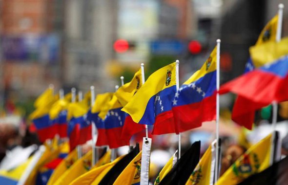 Protesto venezuelano foi motivado por documento do Grupo de Lima, que atua em sintonia com o Departamento de Estado estadunidense