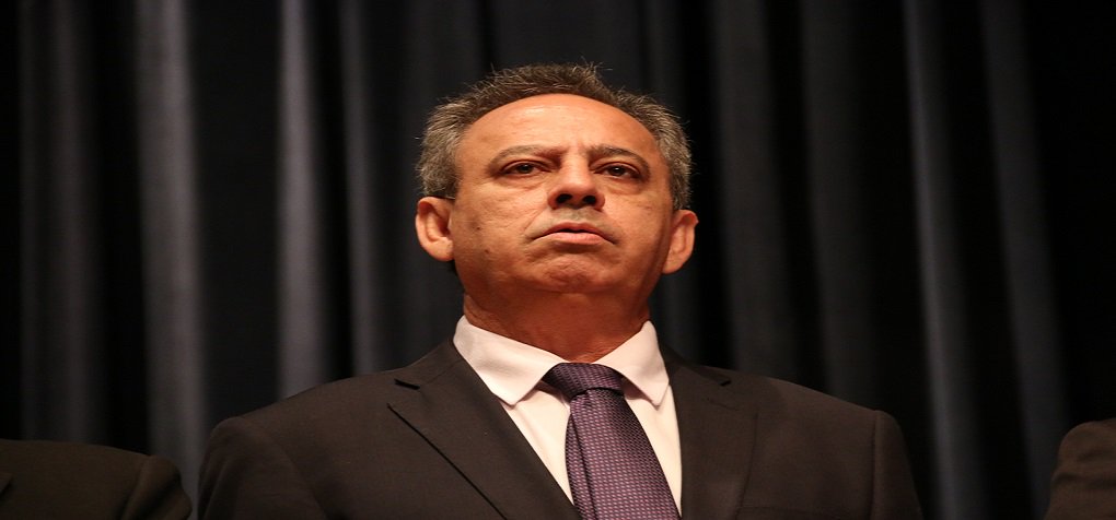 As metas do novo secretário de Estado da Fazenda (Sefaz), Manoel Xavier, à frente da pasta serão a manutenção do equilíbrio fiscal e o desenvolvimento do Estado; administrador foi empossado após deixar o Departamento Estadual de Trânsito (Detran-GO) reestruturado e com índices positivos de gestão; “Garantir o pagamento da folha em dia, o Goiás na Frente, as dívidas, ou seja, continuar mantendo o Estado de Goiás nos rumos do desenvolvimento. É um desafio superimportante. A Secretaria da Fazenda é que dá a sustentação aos órgãos para poder continuar desenvolvendo suas atividades”, afirma Manoel