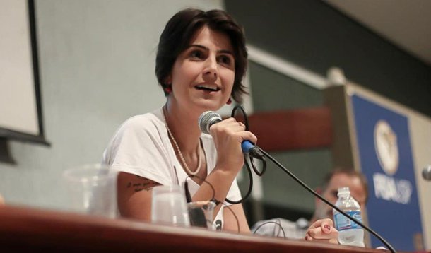Pré-candidata à Presidência pelo PCdoB, Manuela D'Ávila avaliou nesta sexta-feira, 27, em entrevista à CBN, que a direita está mais fragmentada do que a esquerda atualmente; "Hoje, os nossos problemas são menores do que os do outro lado. O lado de lá tem muitas candidaturas e não consegue situar nenhuma de forma competitiva", disse, lembrando das últimas pesquisas da somatória dos candidatos da esquerda que pontuam; "Estamos avançado no que há de mais importante que é o programa"