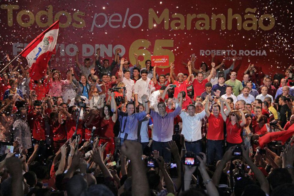 O governador e pré-candidato à reeleição, Flávio Dino (PCdoB), já tem o apoio do PDT, PSB, PT, PPS, DEM, PP, PR, PRB, PTB, PROS, PTC, PEN e Solidariedade; a ex-governadora Roseana Sarney (MDB) conta com o PSD, PV e PMB; alguns candidatos e partidos seguem indefinidos; se nada mudar, Dino terá a maior quantidade de apoiadores; convenções poderão ser feitas de 20 de julho até 5 de agosto