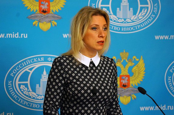 O Ministério de Relações Exteriores da Rússia disse nesta quarta-feira que os "mísseis inteligentes" dos Estados Unidos deveriam visar terroristas e não o governo sírio, comentando o alerta do presidente norte-americano, Donald Trump, de um ataque de míssil contra a Síria; Zakharova disse que um possível ataque de míssil por parte dos Estados Unidos pode ser uma tentativa de destruir provas de um suposto ataque com armas químicas na cidade síria de Douma