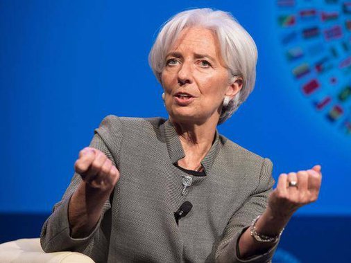 "Precisamos segurar o Brasil corrupto, senão ele elege Lula", é o que Christine Lagarde, diretora presidente do FMI, a voz econômica de Washington, no fundo quer dizer, quando defende que, a partir de agora, o FMI vai atacar a corrupção dentro do estado, para aumentar produtividade da economia