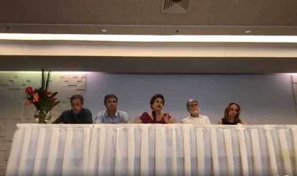 Repercutiu com bastante destaque em muitos veículos globais a entrevista coletiva concedida pela ex-presidente Dilma Rousseff e o embaixador Celso Amorim, no Rio de Janeiro, na tarde de segunda-feira, 26; material produzido pelas agências internacionais – Reuters, AFP, AP, Bloomberg, EFE e BBC –, denunciando a escalada da violência que atingiu a caravana de Lula no Sul do país